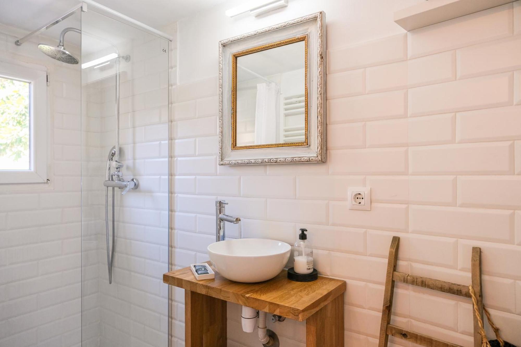 Апартаменты Cal Capo Alojamiento Con Jacuzzi Бесалу Экстерьер фото